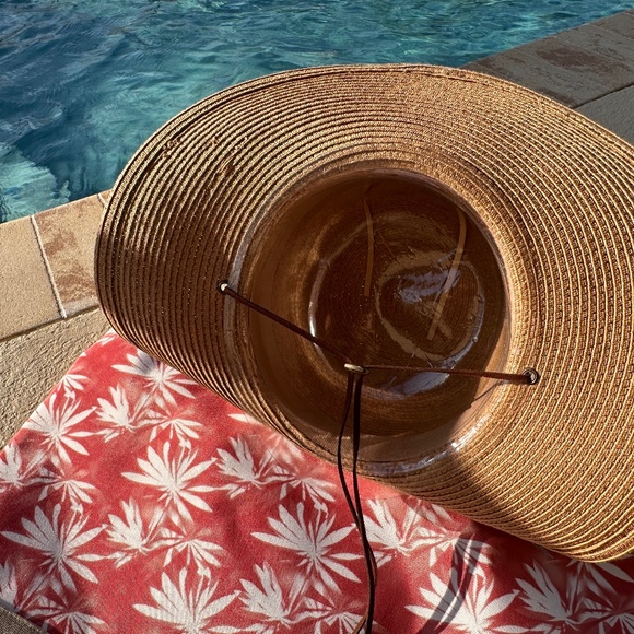 New Ladies BCBG Generation, Sun Hat & Tote, 2-Piece Set, NWT - Picture 6 of 6